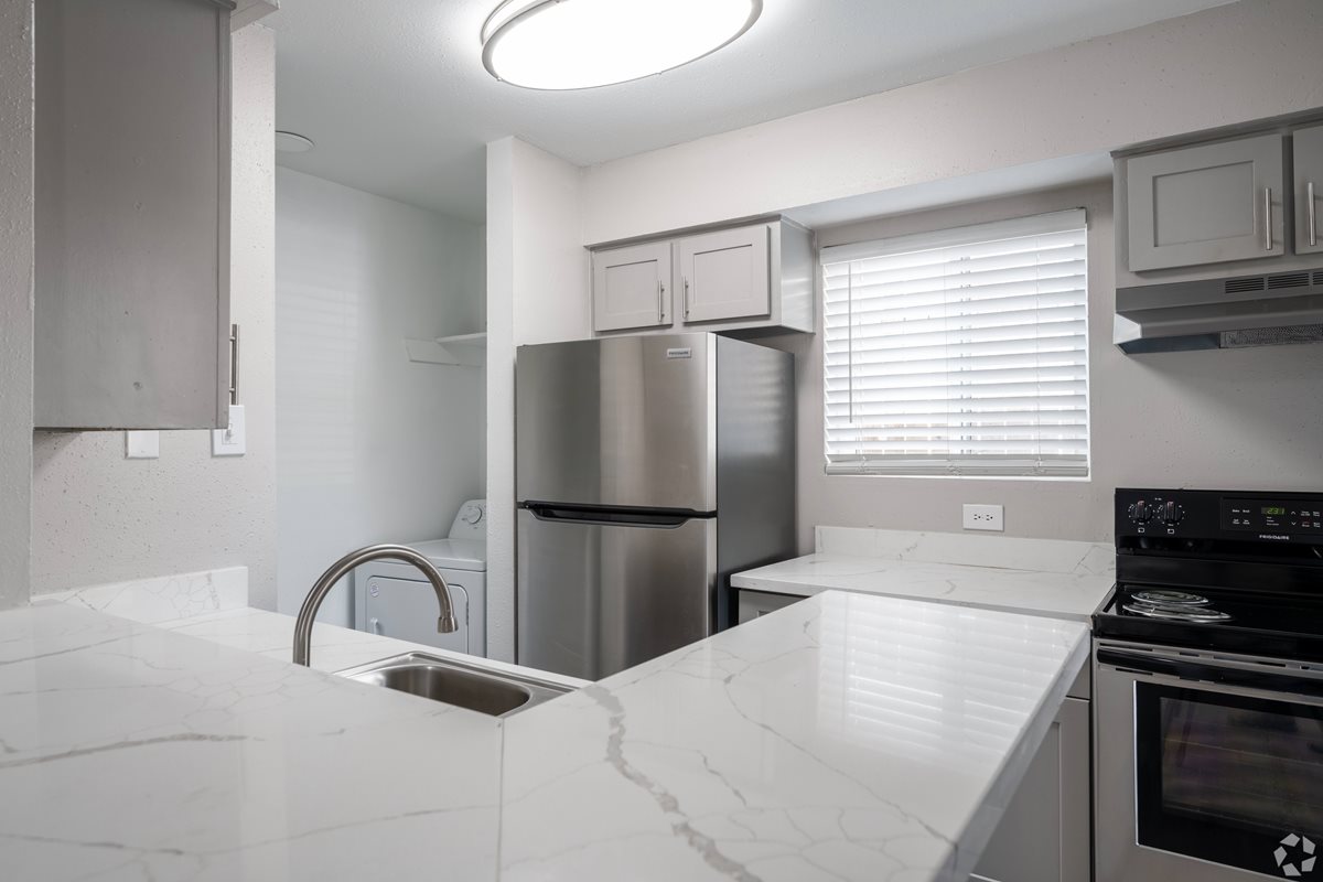 Brook Meadow Village Apartments